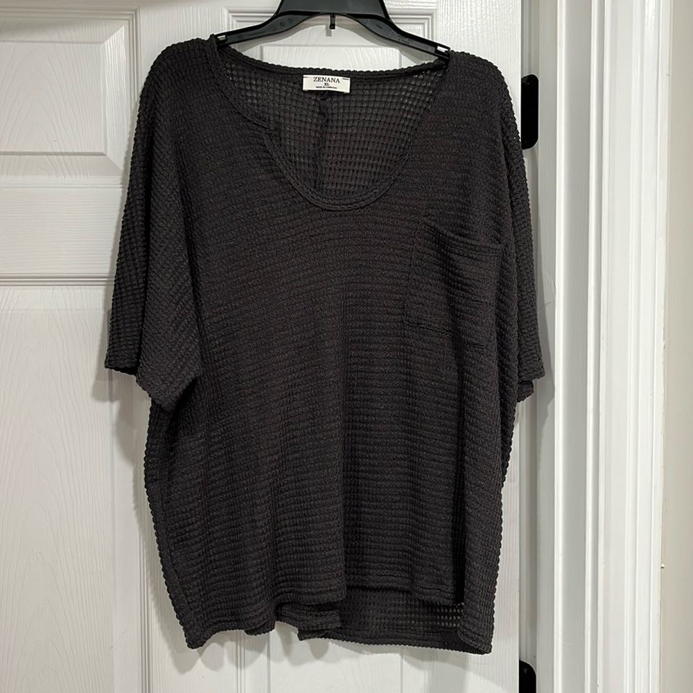 NWOT Zenana XL women’s short sleeve top